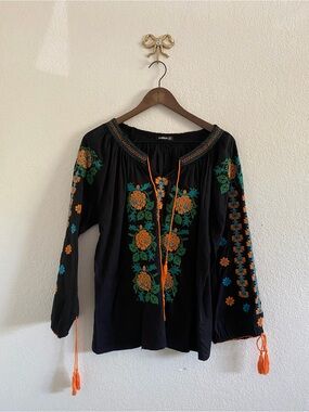DURGA Floral Embroidered Needlepoint Pullover Drawstring Black Orange Top Large